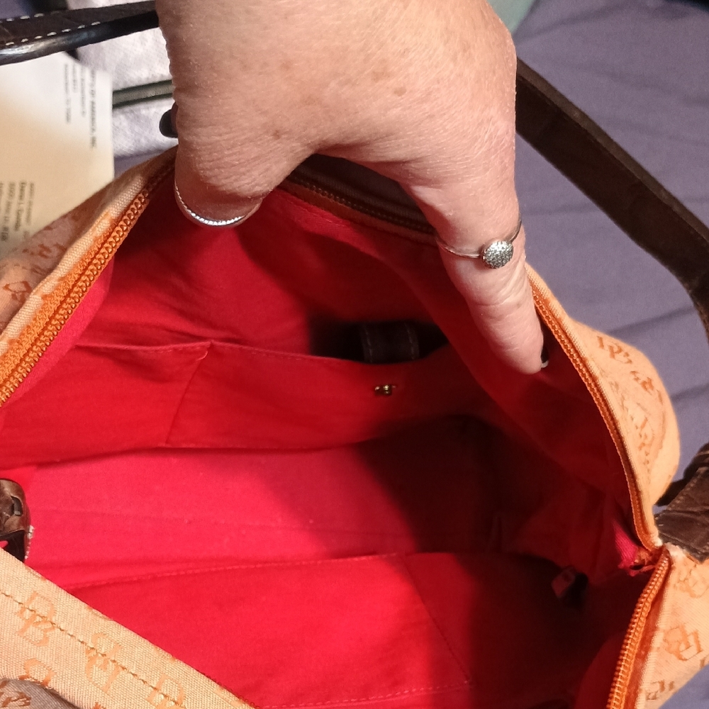 Dooney & Bourke Tan and Brown Shoulder Bag - Picture 4 of 8